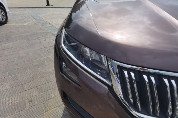 Used Skoda Kodiaq 2018 Facelifted TSI330 5-Seater Two-Wheel-Drive Comfort Edition