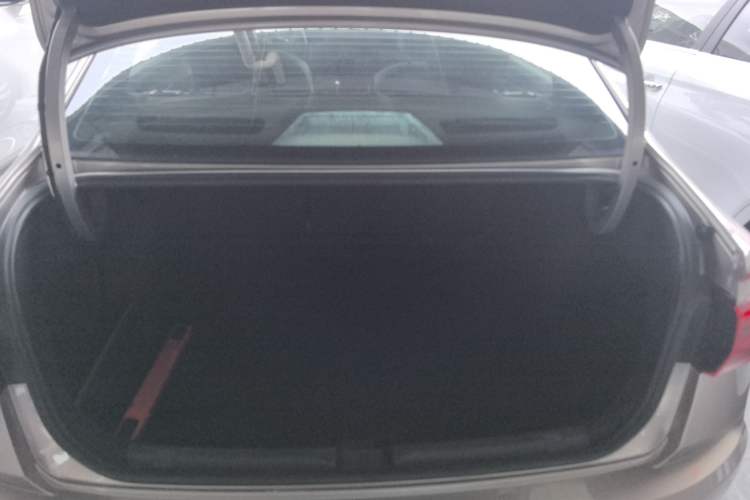 Used Volkswagen Bora 2020 1.5L Automatic Comfort Model Trunk