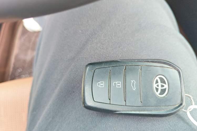 Used Toyota Camry 2024 Dual-Motor 2.0 HG Premium Edition