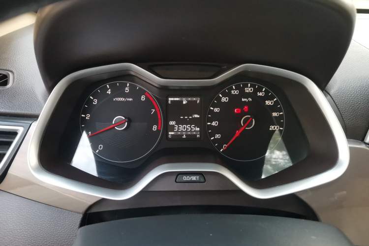 Used Baojun 310W 2017 1.5L Manual Comfort Version China V Instrument Cluster