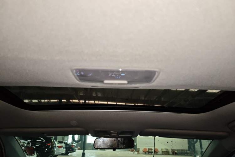 Used Hyundai Elantra (5th Generation / Langdong) 2016 1.6L Automatic Prestige Model
