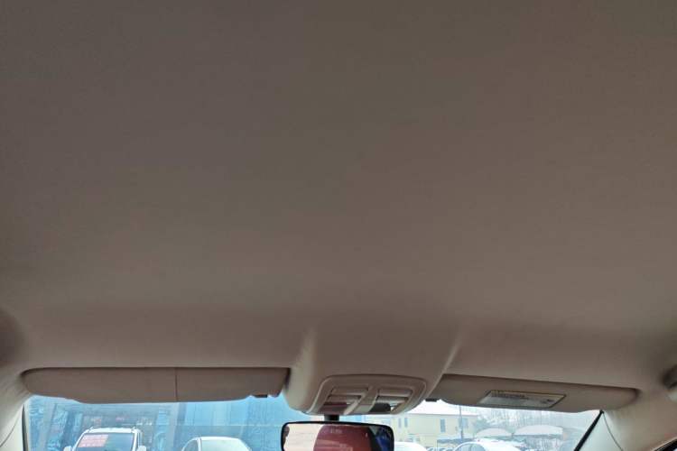 Used Dongfeng Aeolus H30 2013 CROSS 1.6L Manual Luxury Model
