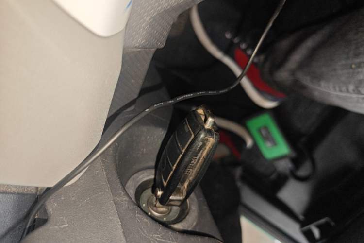 Used Chery QQ Ice Cream 2022 170km Sundae Phosphate Lithium-Ion Vehicle Key