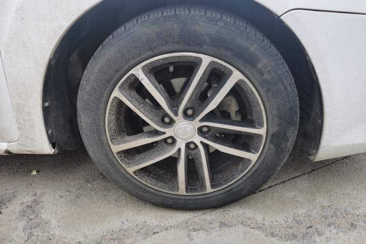 Used Bestune B50 2013 1.6L manual luxury version
