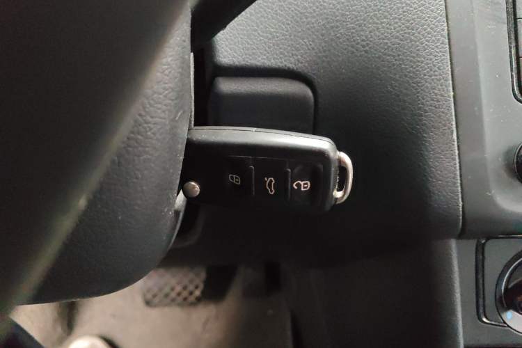 Used Volkswagen Polo 2016 1.4L Automatic Trendy Model Vehicle Key