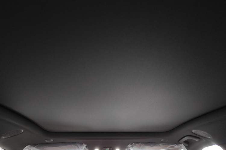 Used Hongqi HS6 PHEV 2026 240 Smart Hybrid Version Headliner