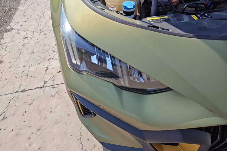 Used GAC Trumpchi EMPOW 2021 270T DCT J16 Version Right Front Headlight