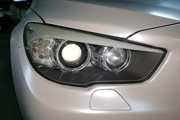 Used BMW 5 Series GT 2011 535i xDrive Luxury Edition
