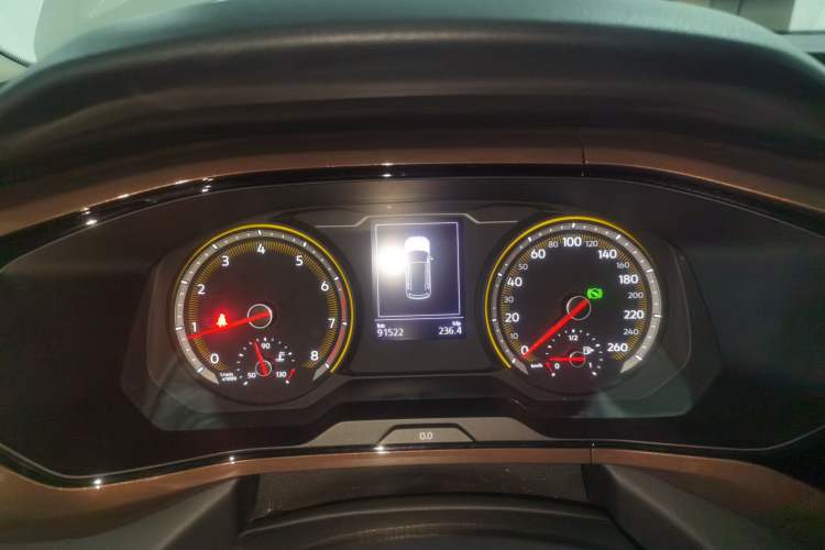 Used Volkswagen Tharu 2019 330TSI Four-Wheel Drive Luxury Edition China VI Standard
