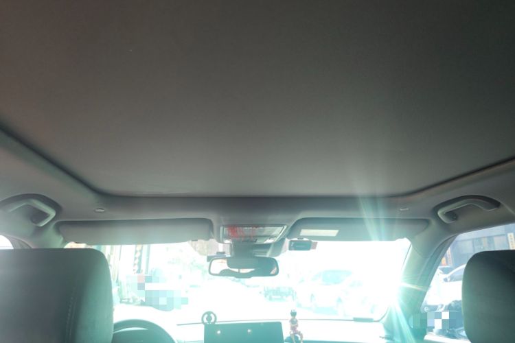 Used Honda UR-V 2020 240TURBO Front-Wheel Drive Elegant Edition