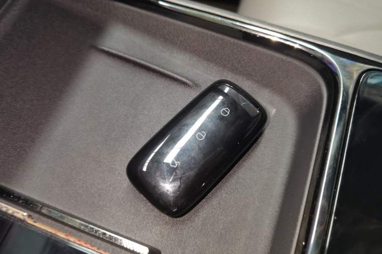 Used Geely Galaxy 8 2025 130km EM-P Starship Edition
