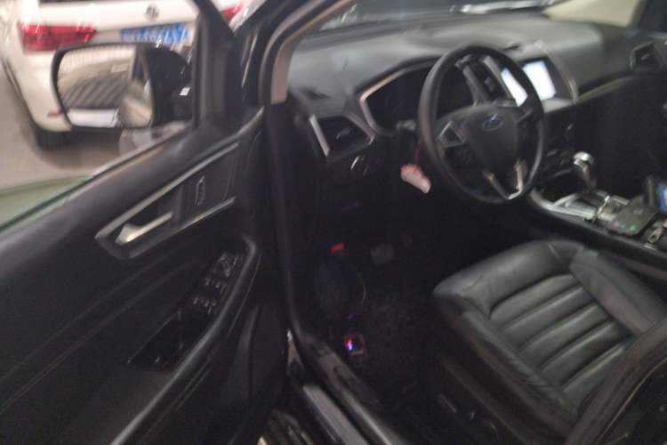 Used Ford Edge 2015 2.0T GTDi 4x4 High-Grade Model Driver Seat