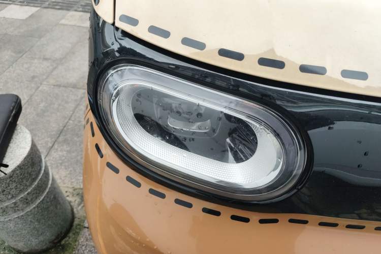 Used Wuling Hongguang MINIEV 2024 3rd Generation 215km Advanced Version