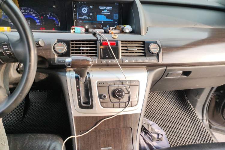 Used Honda Elysion 2012 2.4L VTi-S Prestige Edition
