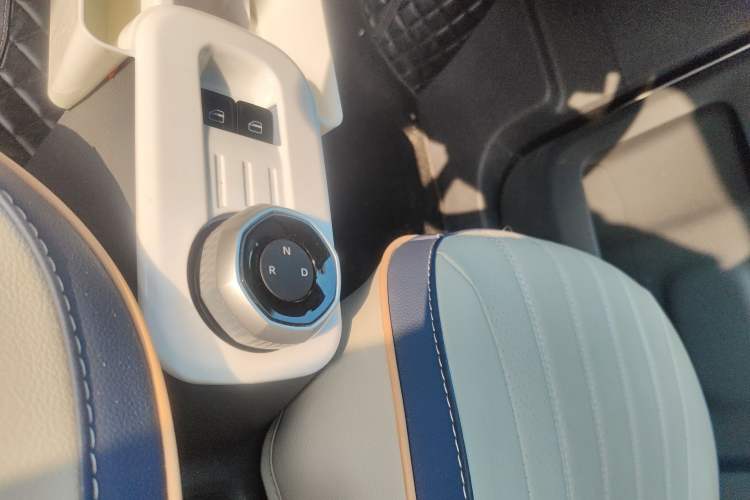 Used Geely Galaxy Panda 2024 Panda Mini 200km Endurance Bear