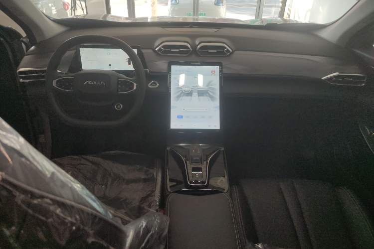 Used Dongfeng Aeolus Mage 2023 DH-i 1.5T Luxury Edition Interior 2