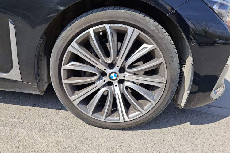 Used BMW 7 Series 2019 Restyled 740Li Leading Luxury Package