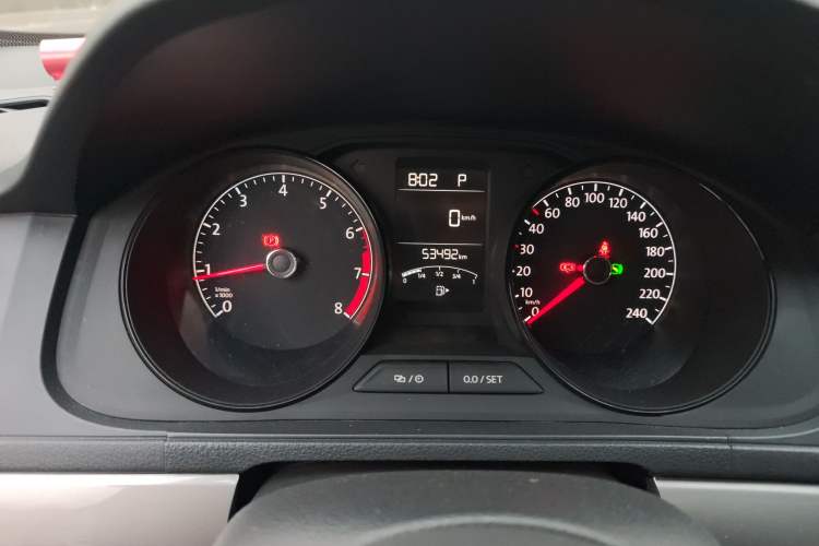 Used Volkswagen Lavida 2019 Lavida Start 1.5L Automatic Trendy Version China VI Standard Instrument Cluster