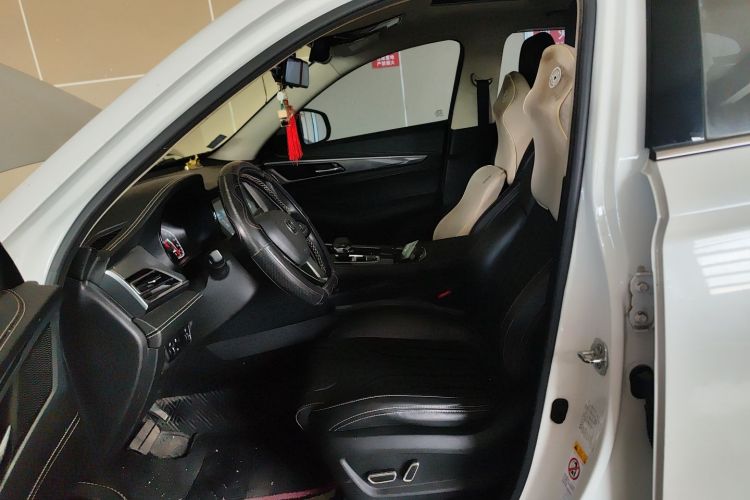 Used Changan CS85 COUPE 2019 1.5T DCT Dynamic Version China VI Standard
