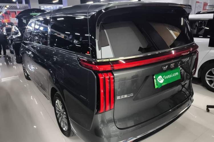 Used Wey Gaoshan 2025 Four-Wheel Drive Alpine 8
