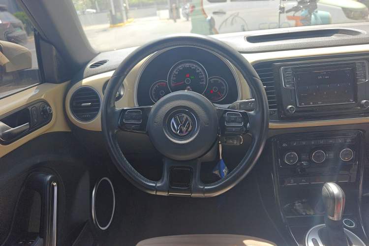 Used Volkswagen Beetle 2019 180TSI Collector's Edition Steering Wheel