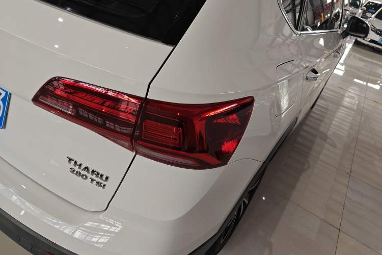 Used Volkswagen Tharu 2020 280TSI Two-Wheel Drive Luxury Edition China VI Standard Right Rear Taillight