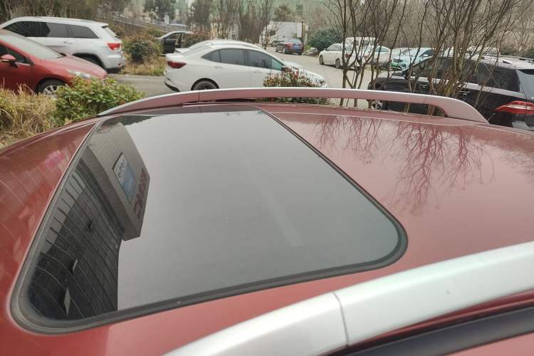 Used Bestune X80 2016 2.0L automatic Comfort trim level