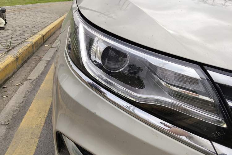 Used Roewe i6 New Energy 2017 45T Hybrid Connect & Smart Enjoyment Edition