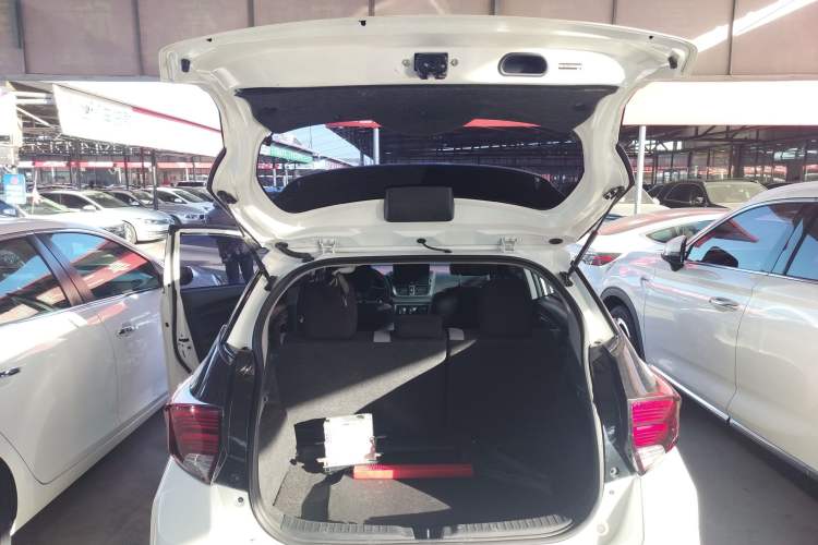 Used Toyota YARiS L Zhi Xuan 2022 X-Trail 1.5L CVT Leading PLUS Edition