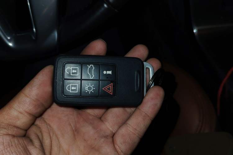 Used Volvo S60 2016 S60L T5 Intelligent Drive Edition Vehicle Key