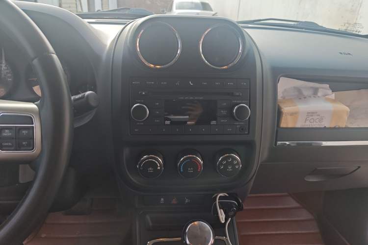 Used Jeep Patriot 2014 2.0L Sport Edition
