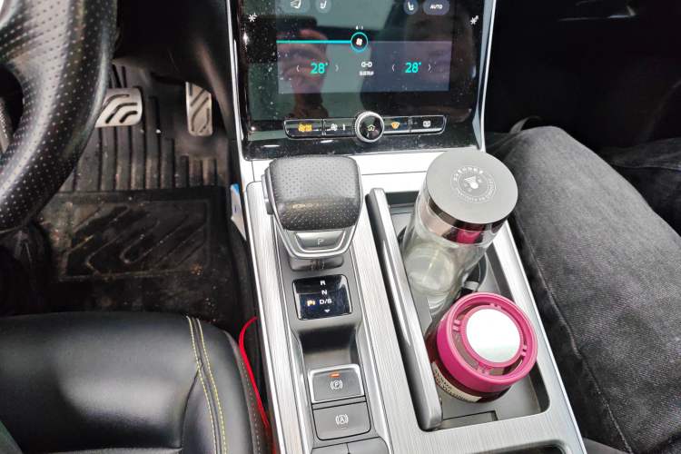 Used Roewe RX5 2020 PLUS 300TGI Automatic Ali National Style Ronglin Edition
