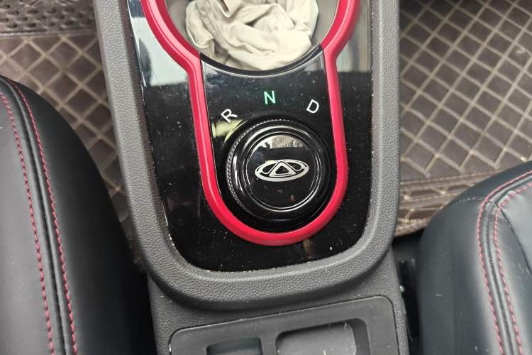 Used Chery Little Ant 2022 Sweet Pink Edition Half-Sugar Version Lithium Iron Phosphate 30 kW 301 km