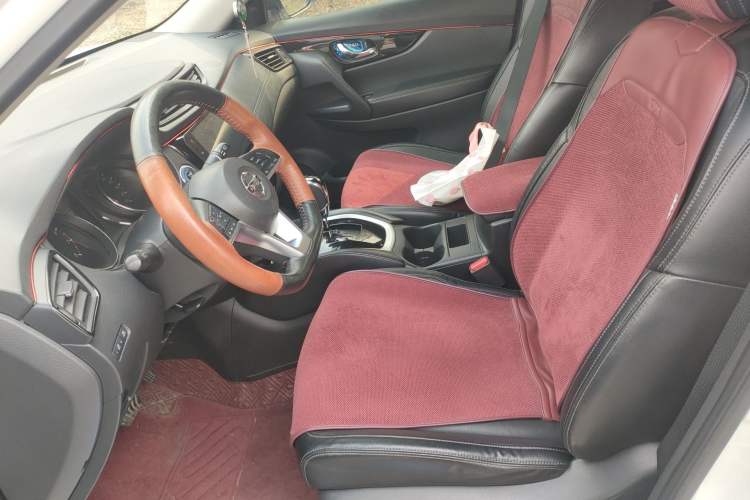 Used Nissan X-Trail 2019 2.0L CVT Smart Connect Comfort Edition 2WD Left Front Seat