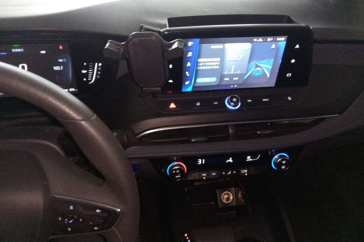 Used Buick Velite 6 2022 Connected & Shared PLUS