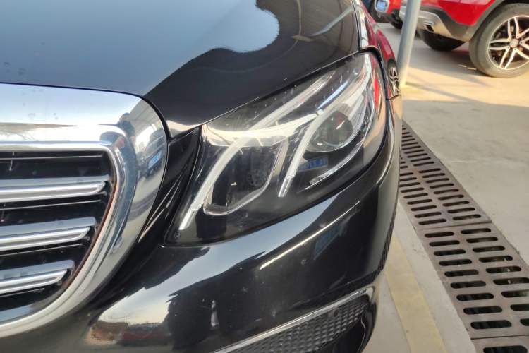 Used Mercedes-Benz E-Class 2020 E 260 L
