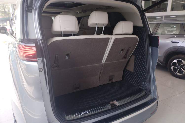 Used Denza D9 2022 DM-i 970 Four-Wheel Drive Flagship Model