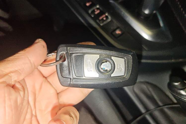 Used BMW 3 Series 2016 320Li Ambition Model