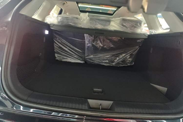 Used Bestune T99 2023 2.0T Automatic Premium (6AT)