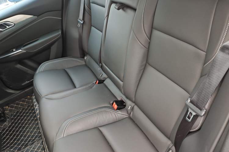 Used Lynk & Co 03 2018 1.5TD DCT Version China V Standard Left Rear Seat