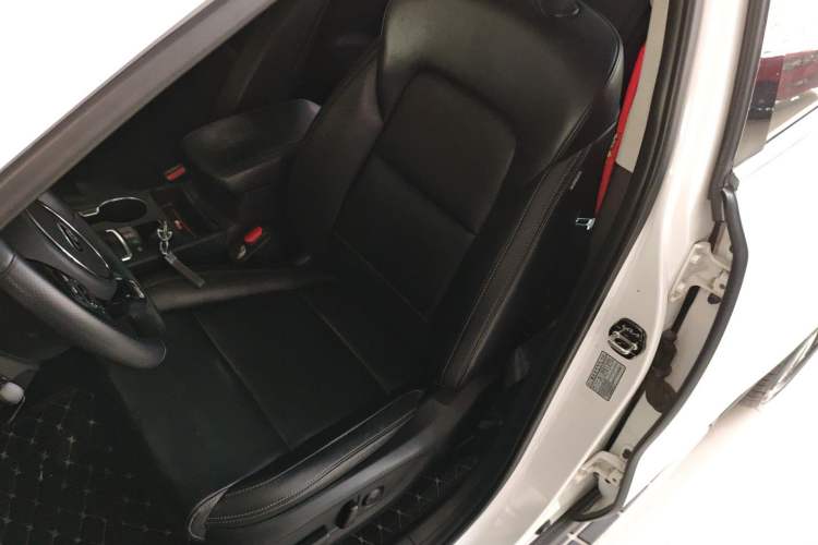 Used Kia KX5 2016 1.6T Automatic Two-Wheel Drive DLX Left Front Seat