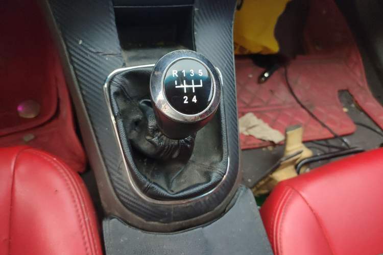 Used Chevrolet Cruze 2015 1.5L Classic SL MT