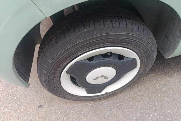 Used Wuling Hongguang MINIEV 2024 3rd Generation 215km Youth Edition
