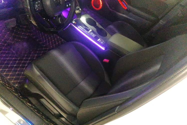 Used Honda Civic 2025 240TURBO CVT SmartFun Pro
