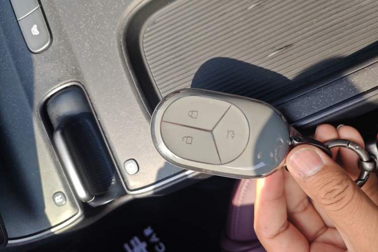 Used Nio ET5 2022 75 kWh Interior 1