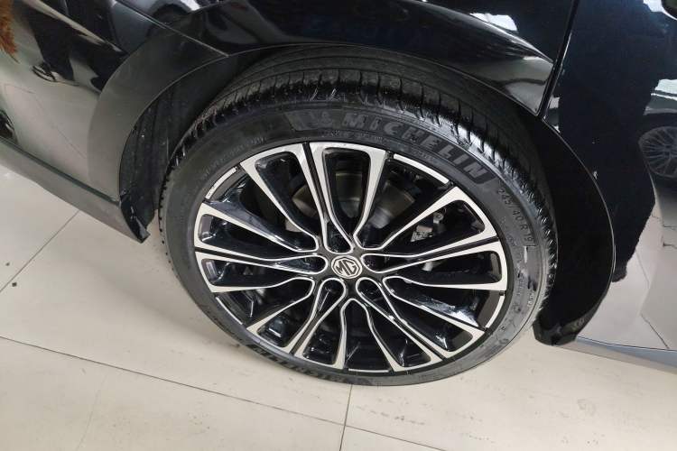 Used MG 7 2023 1.5T DCT Elegant & Graceful Edition
