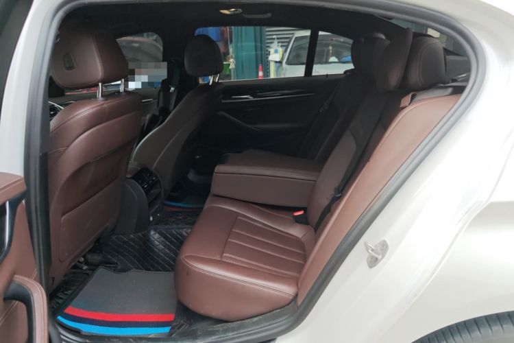 Used BMW 5 Series 2020 525Li M Sport Package Left Rear Seat