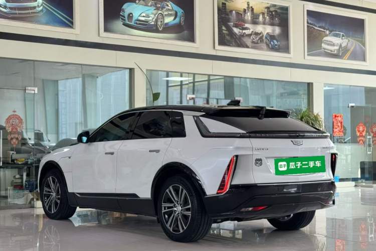 Used Cadillac LYRIQ 2022 Four-Wheel-Drive High-Performance Deluxe Edition Rear Left 45 Deg