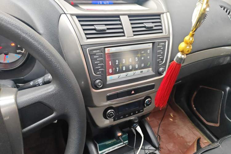 Used Geely Auto GX7 2015 Classic Edition 1.8L Manual Elite Model China IV