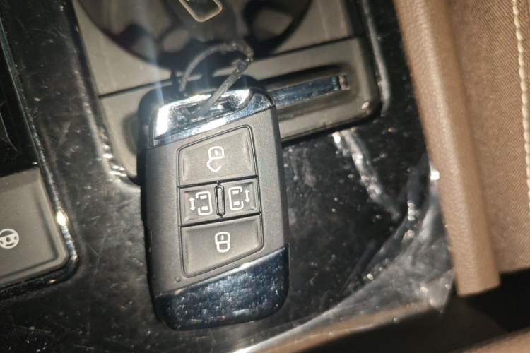 Used Volkswagen Viloran 2020 330TSI Luxury Edition Vehicle Key